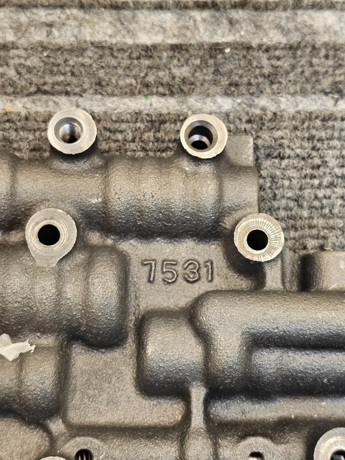 GM Automatic Transmission Valve Body D22 7531 B272 image 3