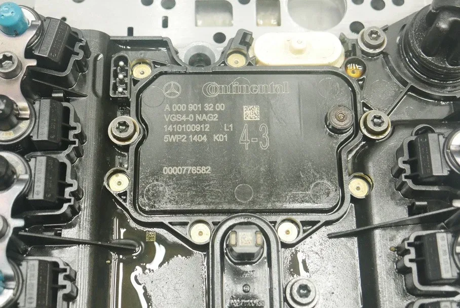 2015-2018 Mercedes Upper Transmission Valve Body Conductor Plate - A0009013200 image 3