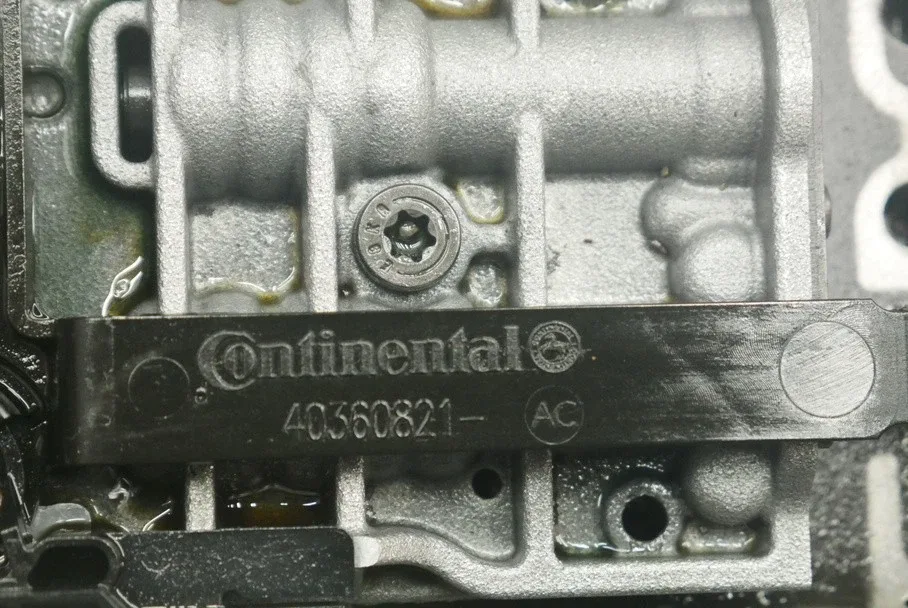 2015-2018 Mercedes Upper Transmission Valve Body Conductor Plate - A0009013200 image 4