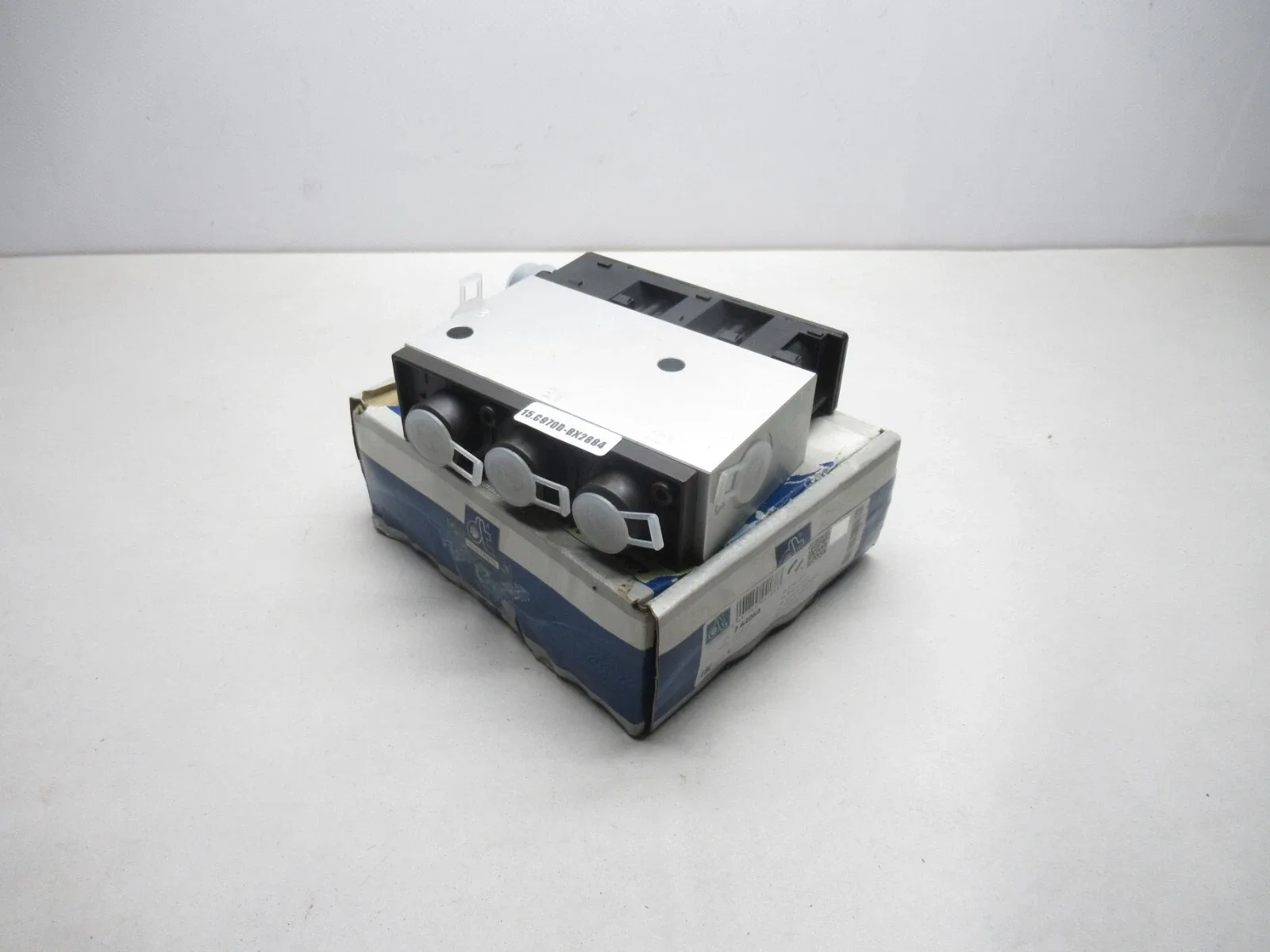 DT 2.64064 Valve Solenoid Control Module for Trucks & Buses