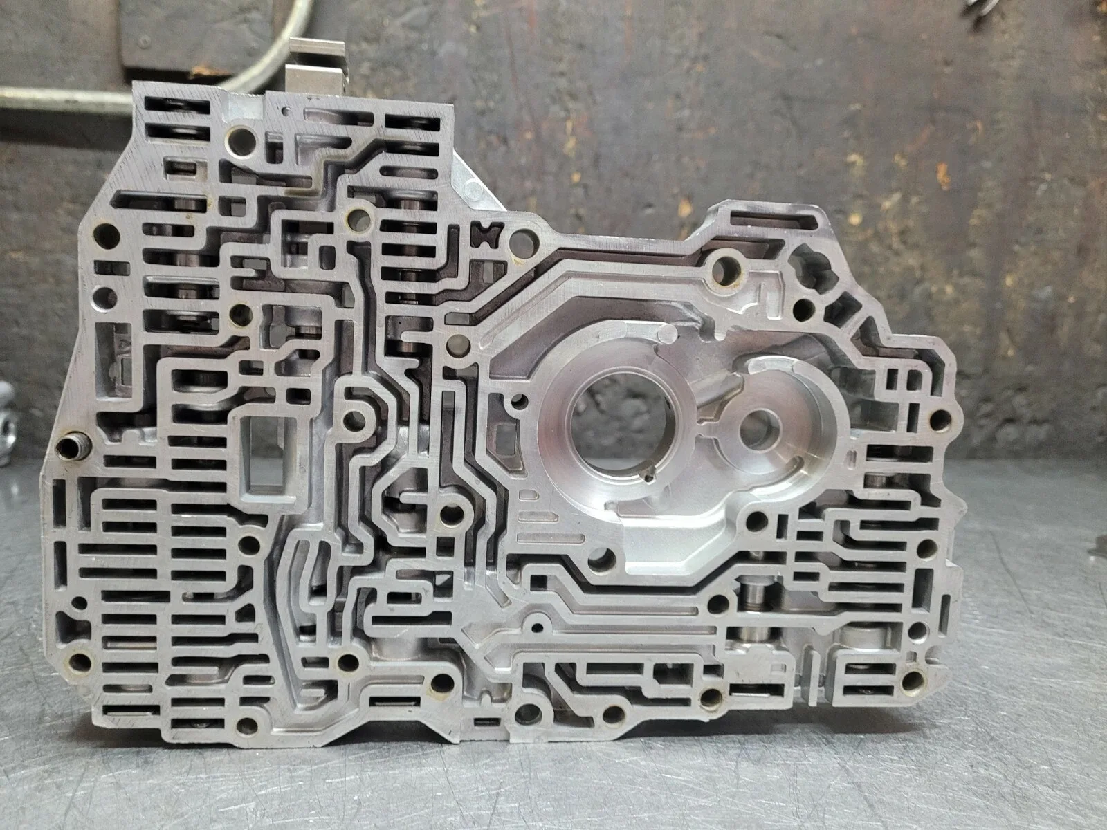 Honda Remanufactured Transmission Valve Body HTM-3 P7W (Cast# P7W) image 3