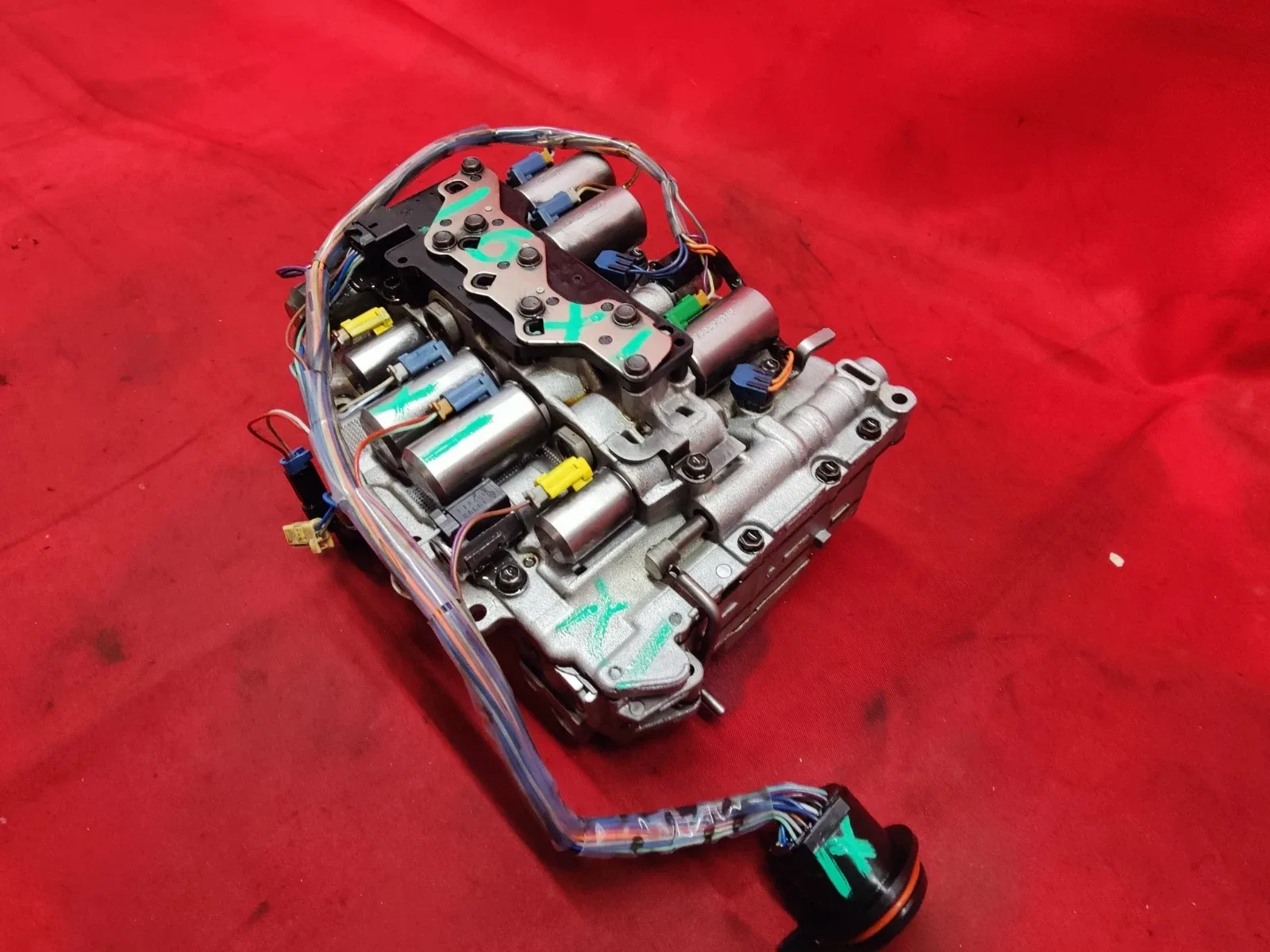 2016-2019 BMW X1 X2 MINI Cooper Automatic Transmission Valve Body image 2
