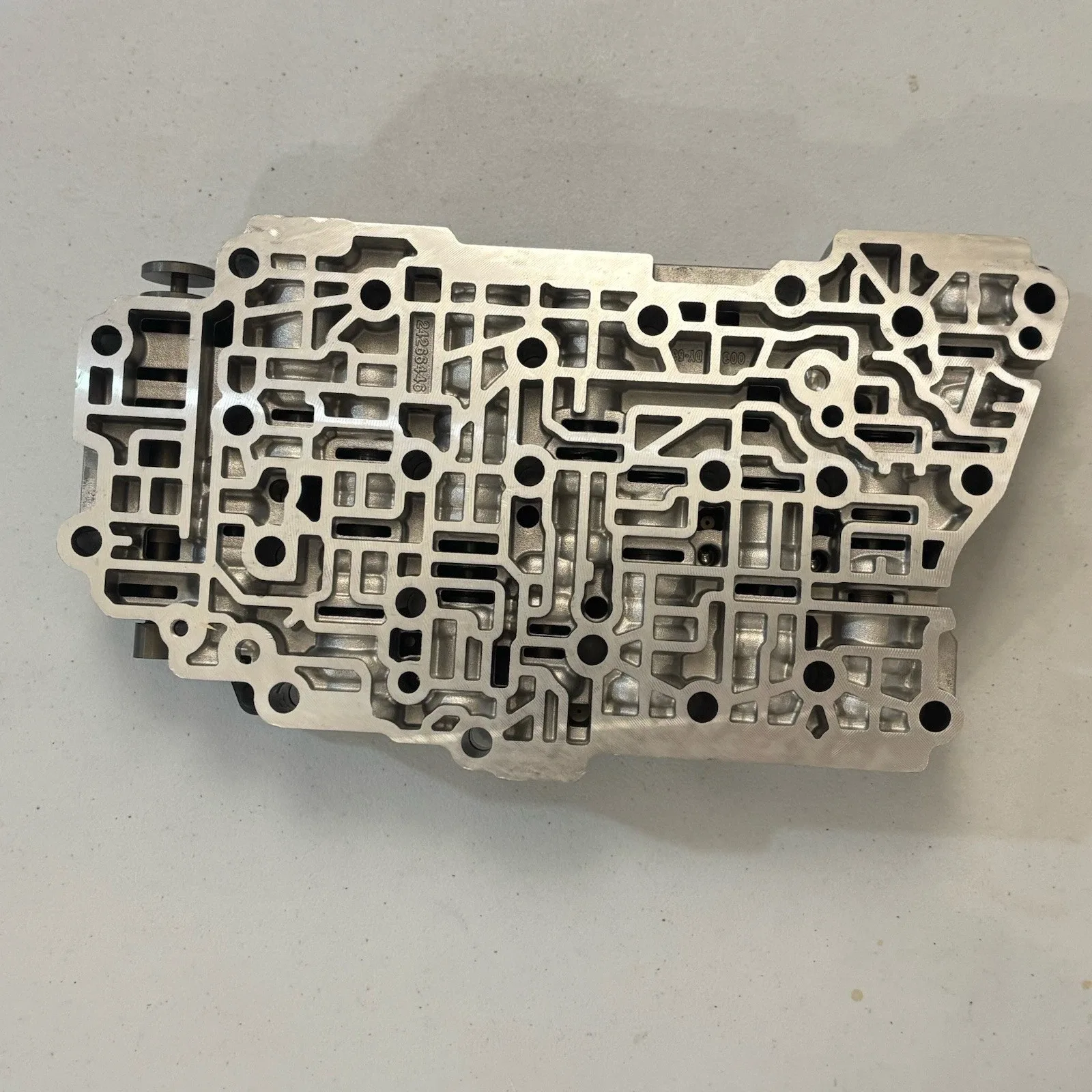 GM Valve Body 24265971 for 6T45 6-Speed Transmission image 4