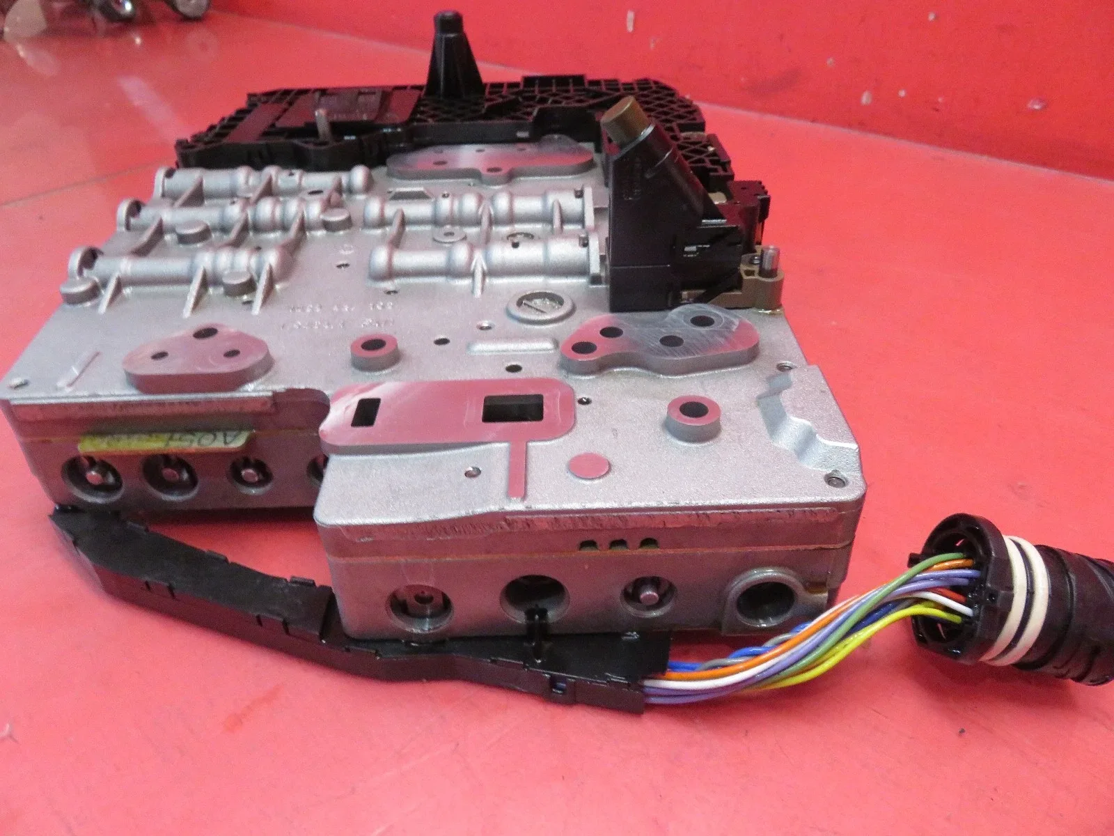 2004-2006 AUDI A8 D3 OEM AUTOMATIC TRANSMISSION VALVE BODY ASSEMBLY 144K MILES image 3