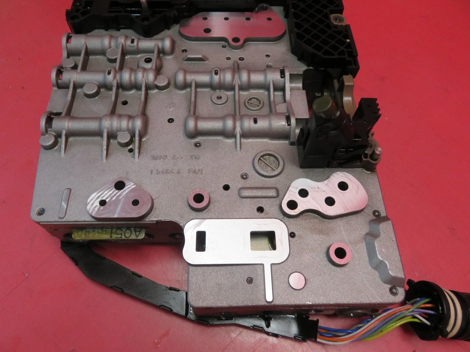 2004-2006 AUDI A8 D3 OEM AUTOMATIC TRANSMISSION VALVE BODY ASSEMBLY 144K MILES image 4