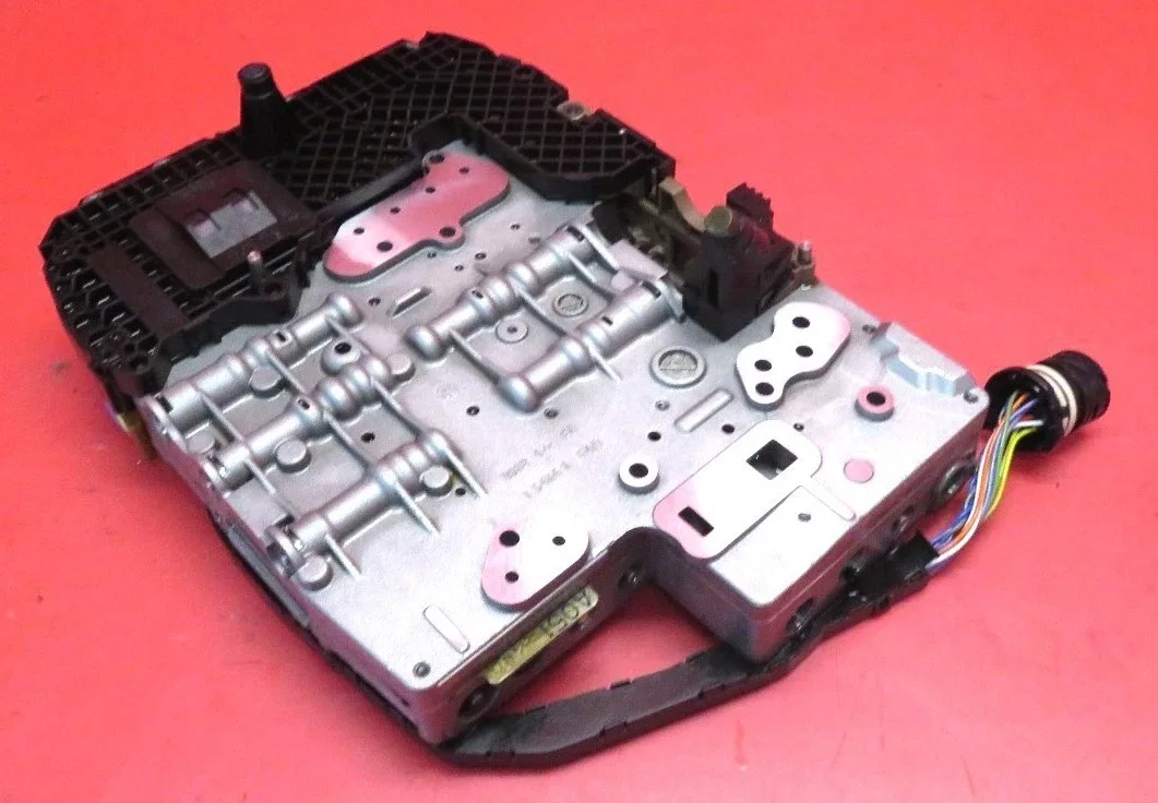 2004-2006 AUDI A8 D3 OEM AUTOMATIC TRANSMISSION VALVE BODY ASSEMBLY 144K MILES