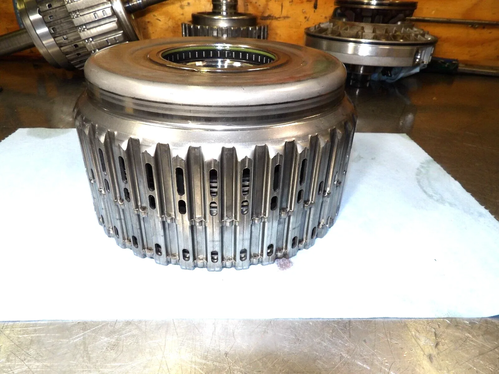 Chevy-  6L80  Automatic Trans  "  1234/35 Reverse Clutch Drum  "  Very Good  120 image 3