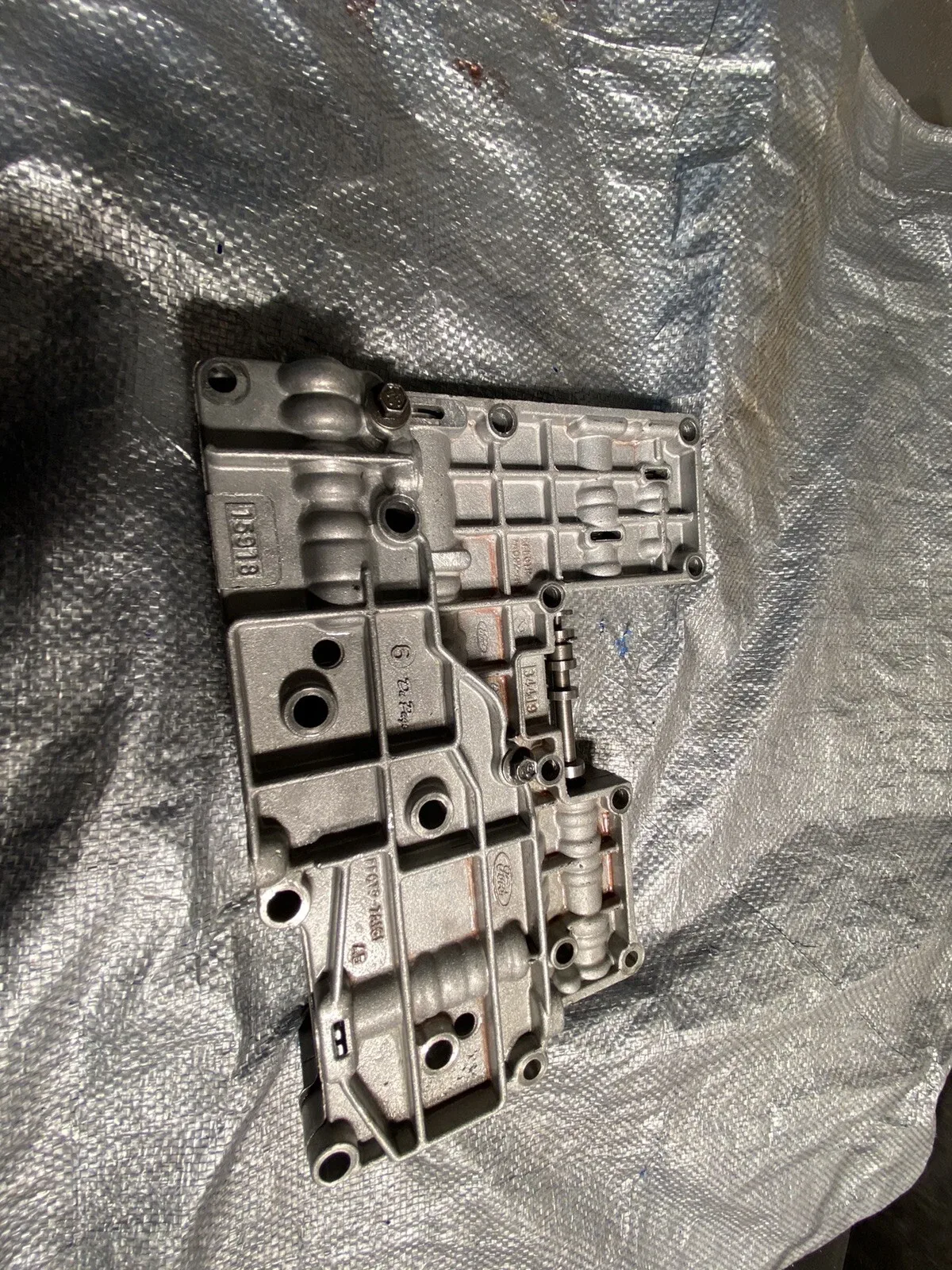 4R100 Transmission Main Valve and Lower Valve Body Part Number: FD-3383B