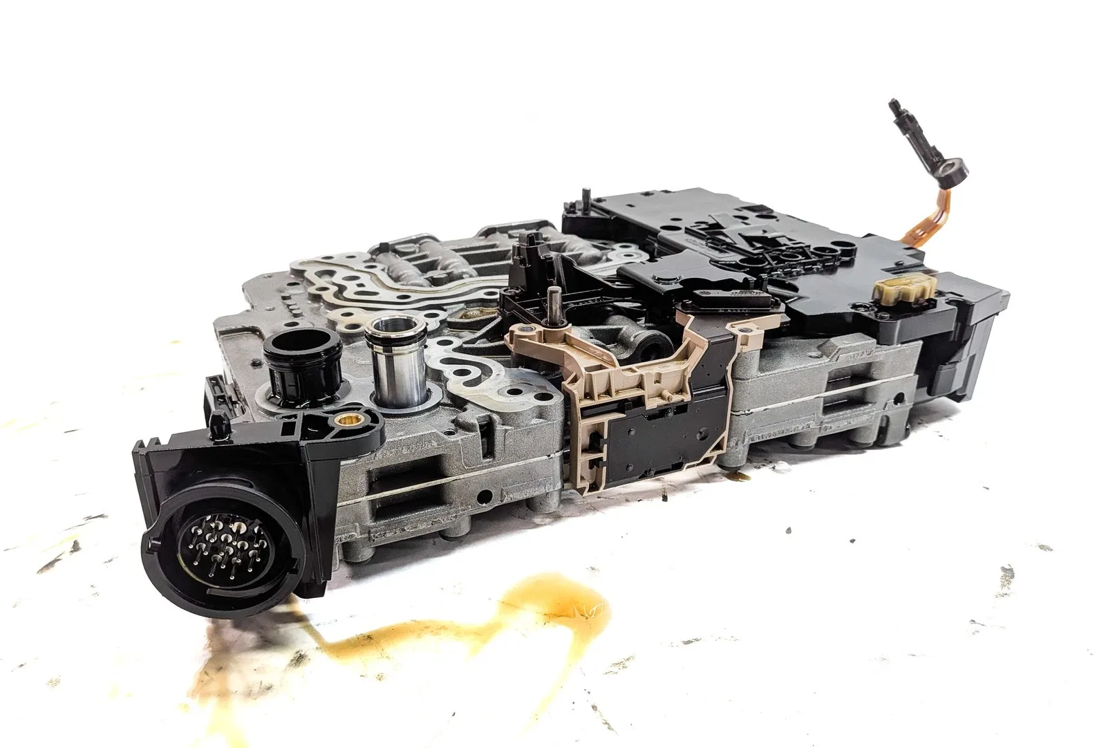 2013-2017 Audi Q5 2.0L AWD 8-Speed NTB Automatic Transmission Valve Body A071 image 4