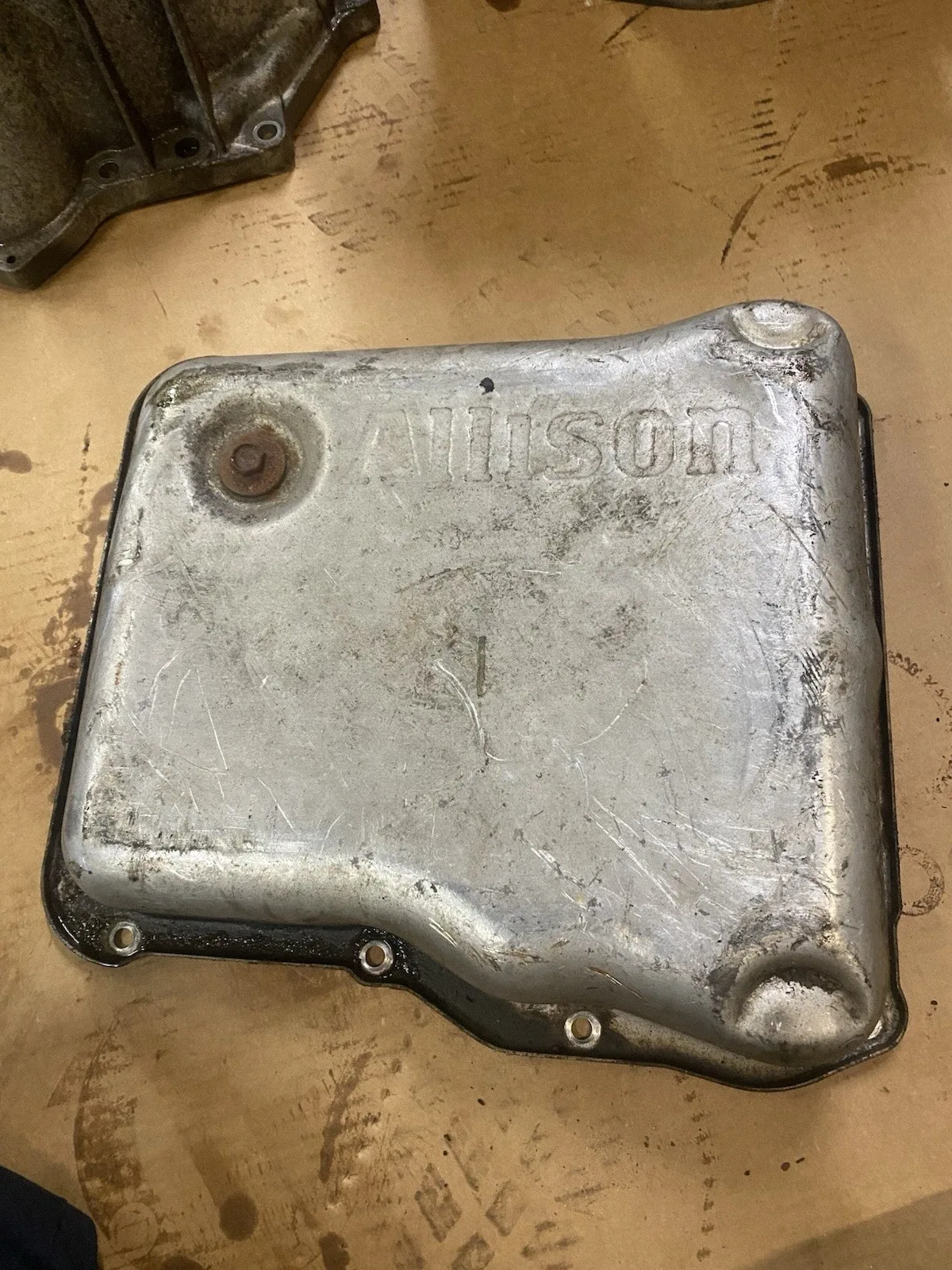 2002 Allison 1000 LB7 Oil Pan ML4E23(b)