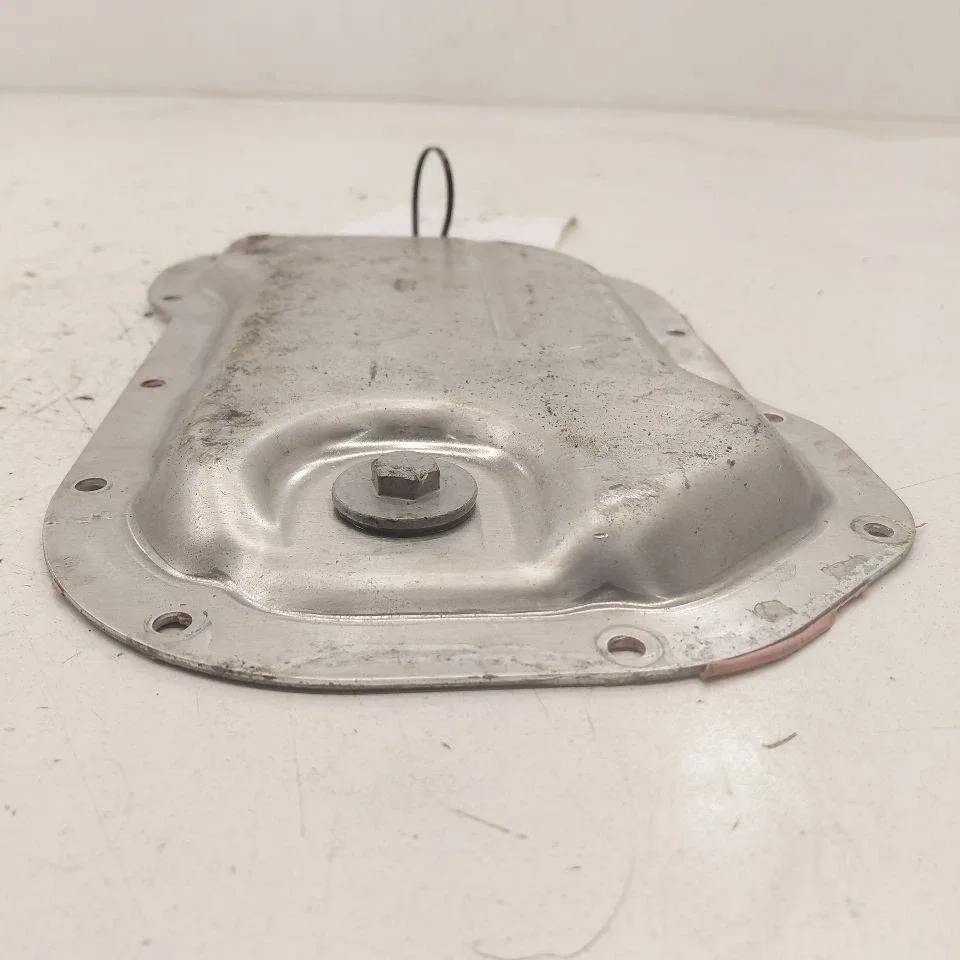 Subaru XV Crosstrek Automatic Transmission Oil Pan  2.5 2025 2024 image 2