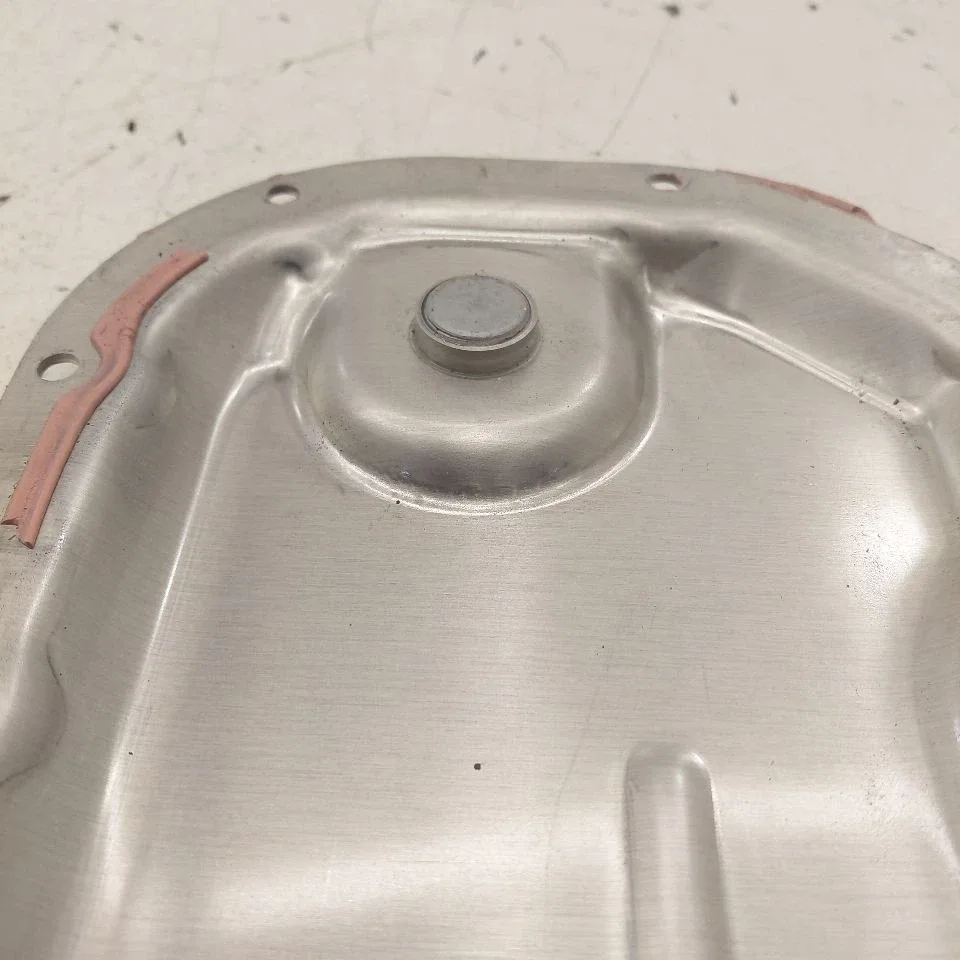 Subaru XV Crosstrek Automatic Transmission Oil Pan  2.5 2025 2024 image 4