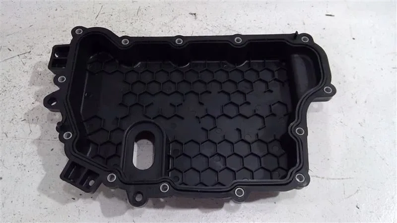 2019-2021 Buick Encore Automatic Transmission Control Valve Body Cover 24295087 image 2