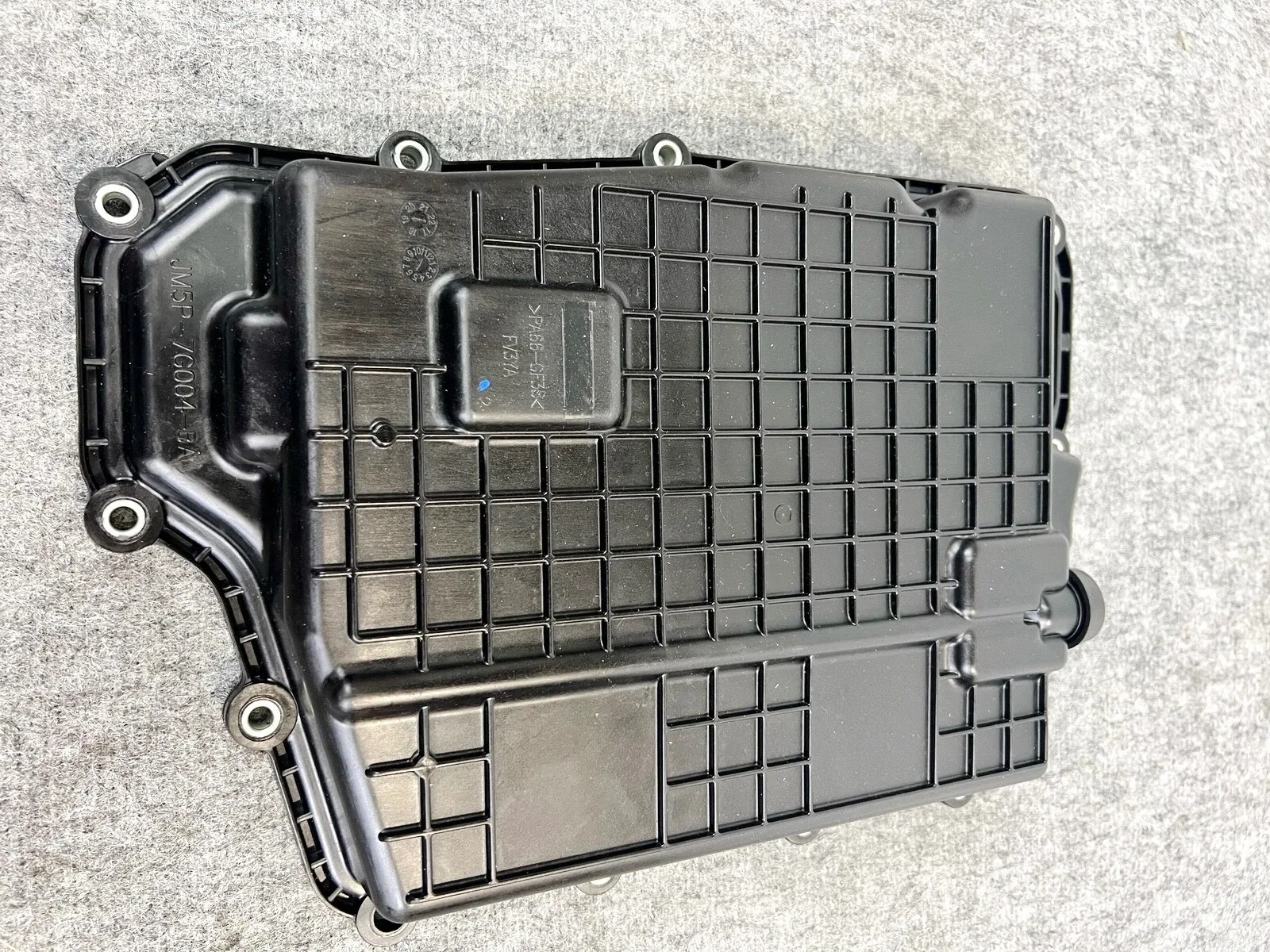 20-22 FORD ESCAPE TRANSMISSION OIL PAN COVER TRIM PANEL OEM