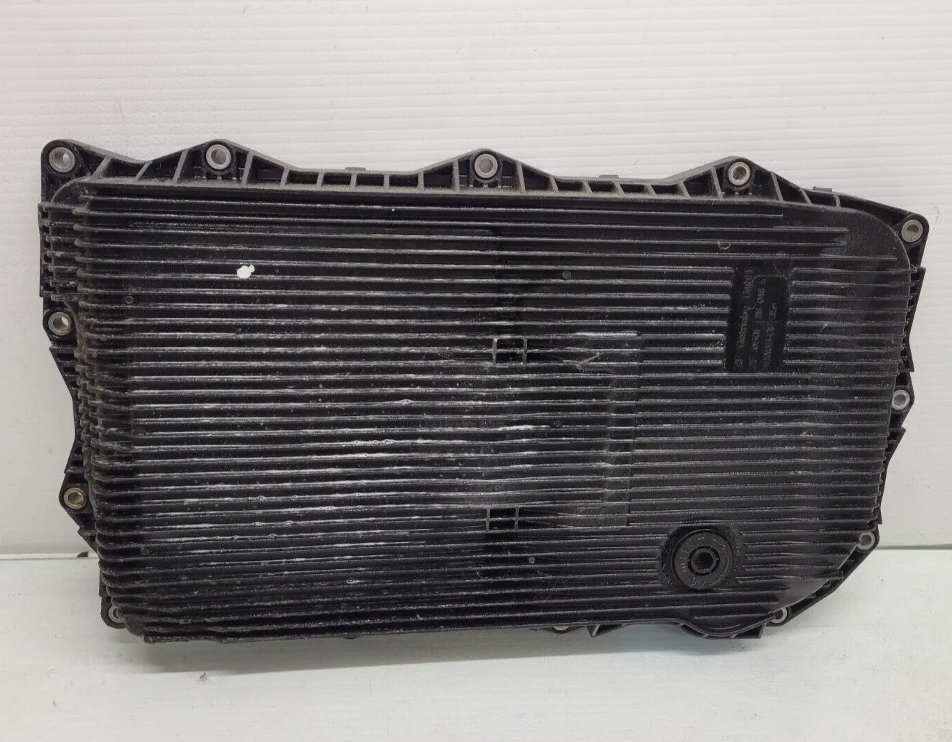 2013-2015 Jaguar XF 2.0L Rwd Transmission Oil Pan