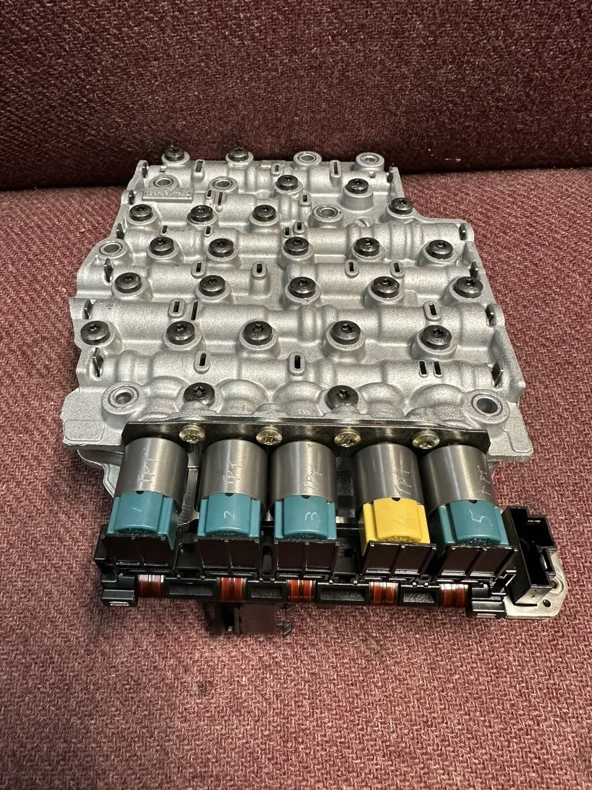 Ford Freestyle CFT30 Transmission Valve Body with Mechatronic & 5 Solenoids image 3