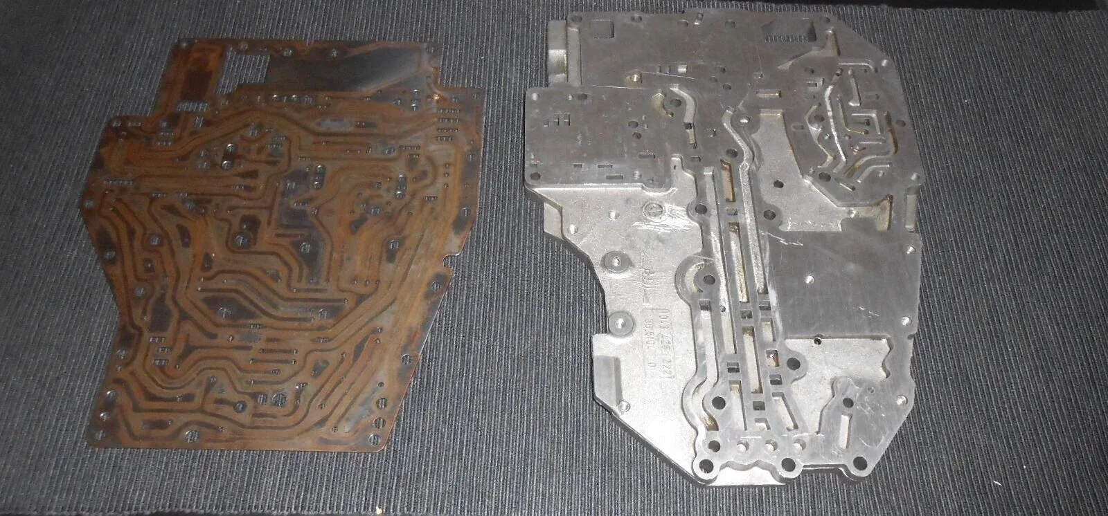 94-96 LAND ROVER DISCOVERY 1 ZF4HP22 TRANSMISSION CENTER VALVE BODY & PLATE PART image 2