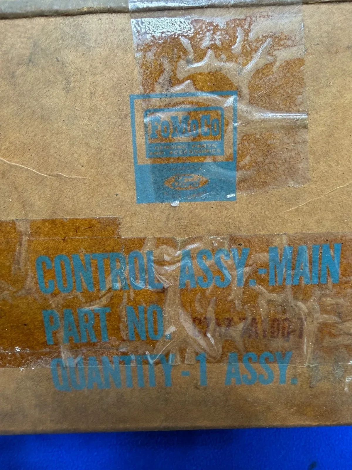 Ford Genuine NOS Transmission Main Control Valve Body C7AZ-7A100-T (QTY-1) image 2