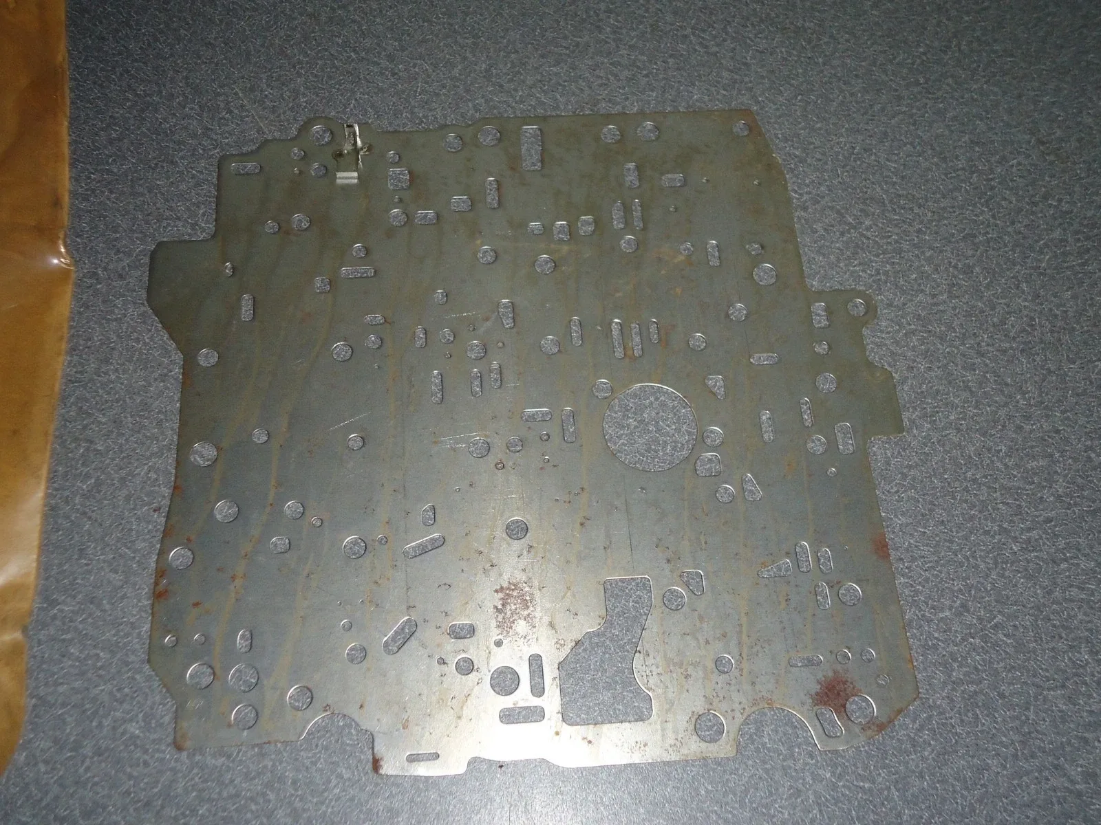 New NOS OEM GM AcDelco Automatic Transmission Valve Body Spacer Plate 24204016 image 3