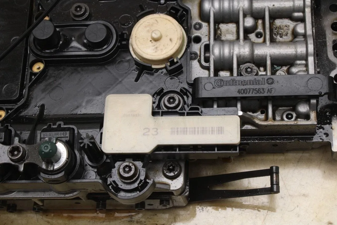 2012 Mercedes-Benz E350 4Matic Valve Body 0034460310 image 4