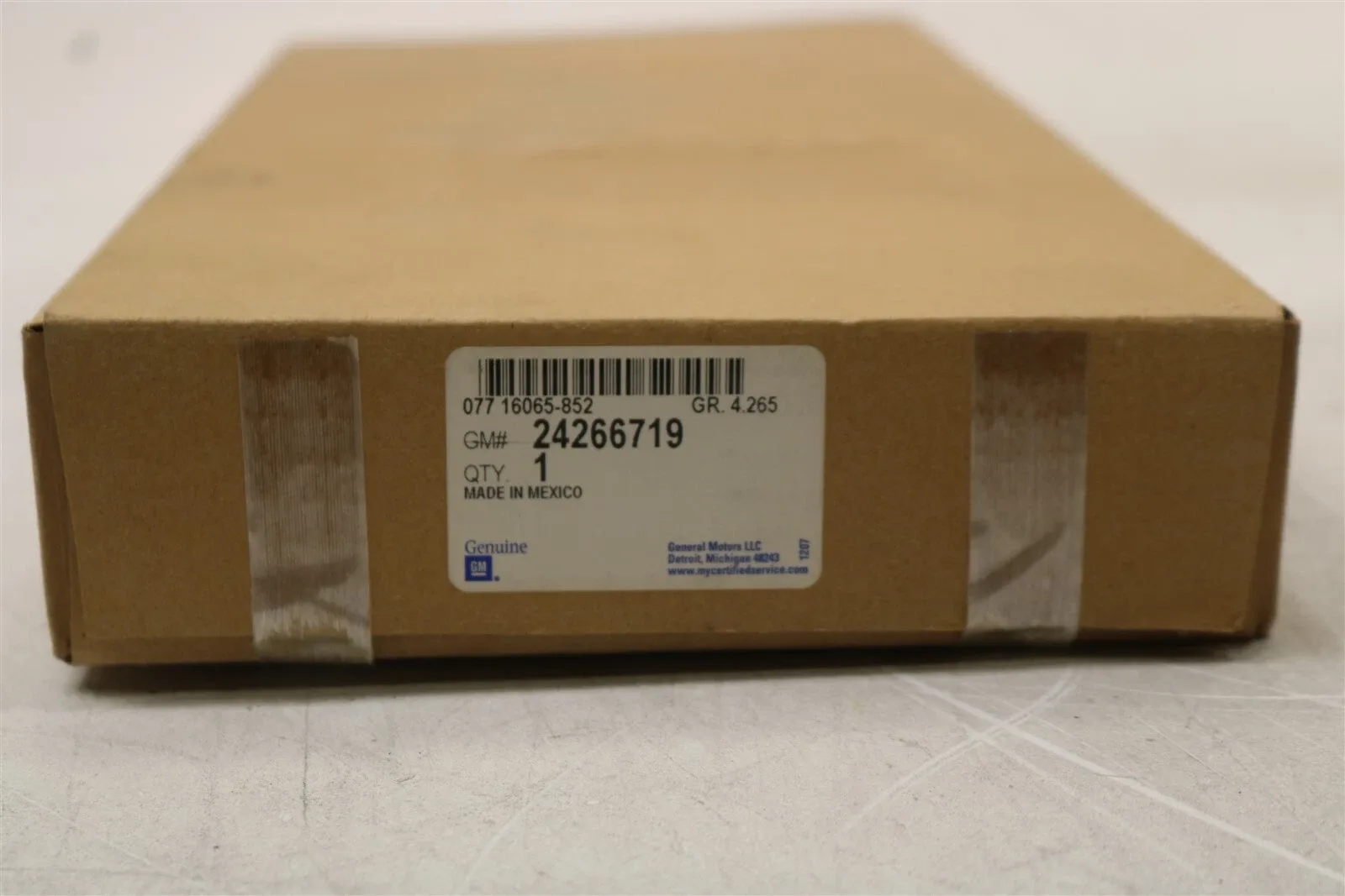 2011-2015 Chevrolet Volt / 2014-2015 Cadillac ELR GM Valve Body 24266719 image 2