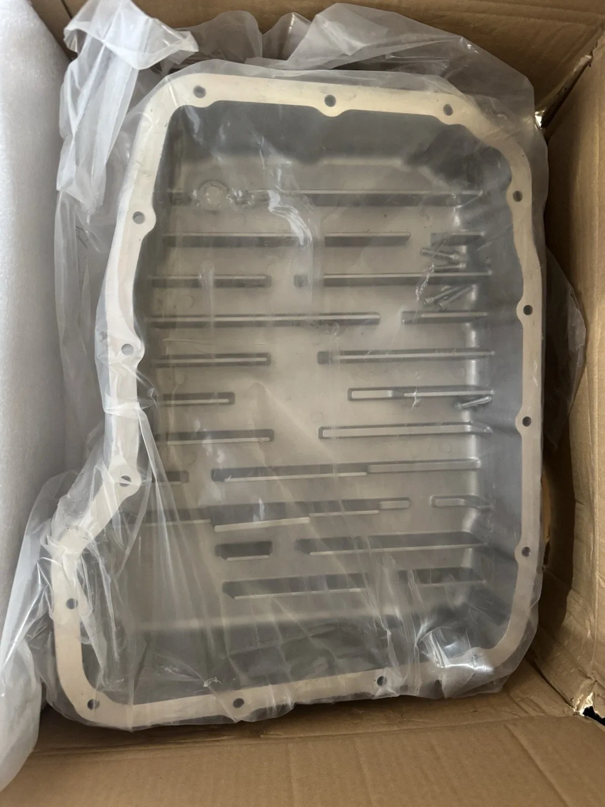 2007-2025 Vanpert Transmission Oil Pan 228052100 (68RFRE) image 4