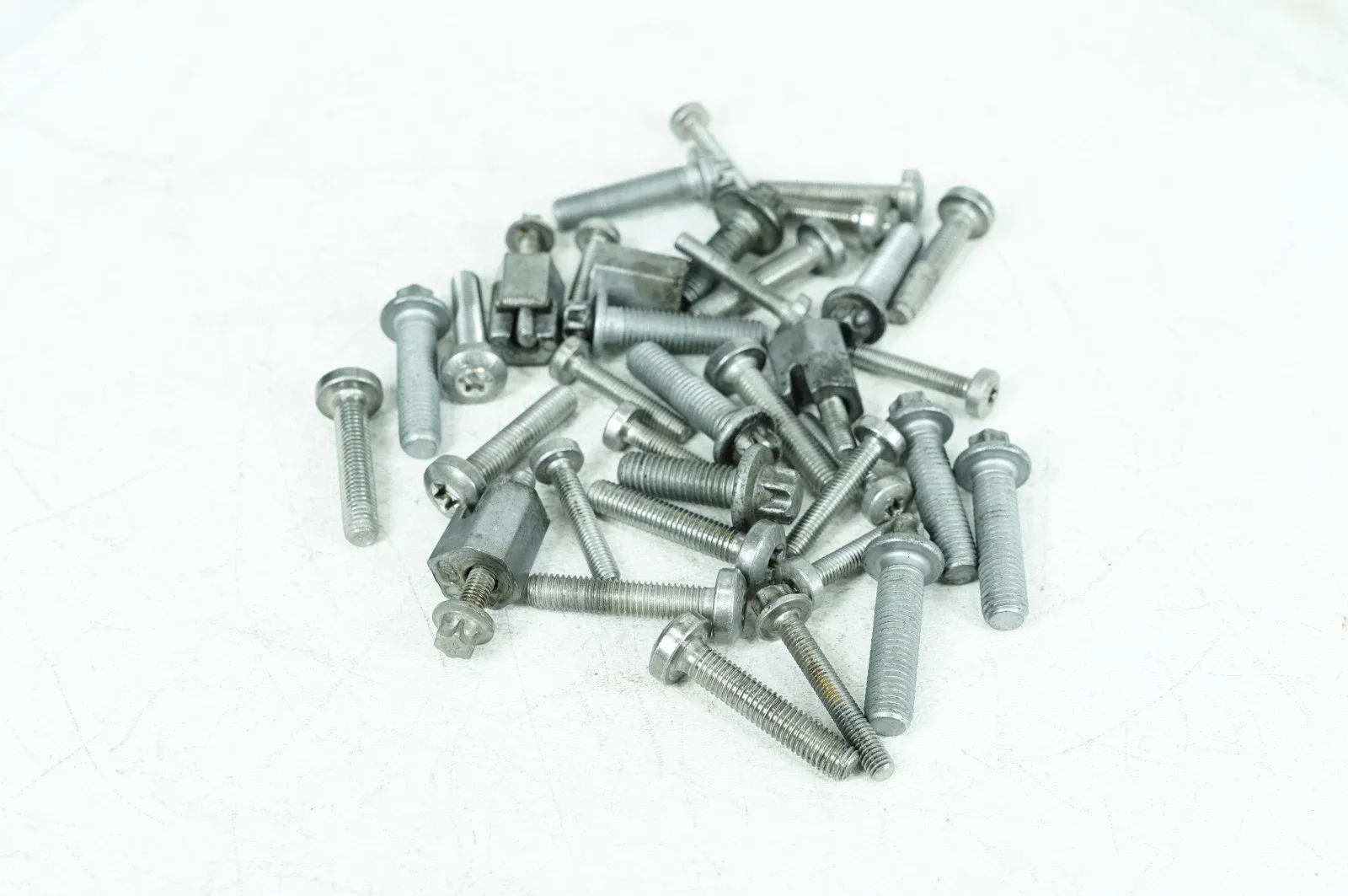 07-10 Mercedes GL450 GL550 Ml550 OEM Transmission Oil Pan Screw / Bolt Set image 2