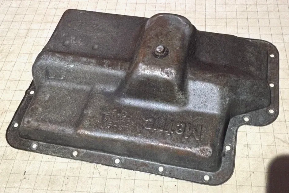1999-2002 Ford F-250/F-350/F-450/F-550 4R100 Transmission Oil Pan F81Z-7A194-BA image 2