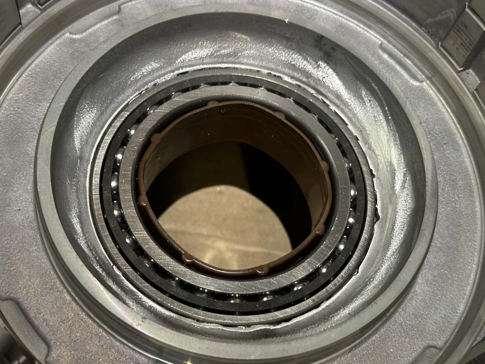 Toyota U760 Reman Case (Empty) — 19-Bolt Oil Pan, New Double Bearing & Race image 4