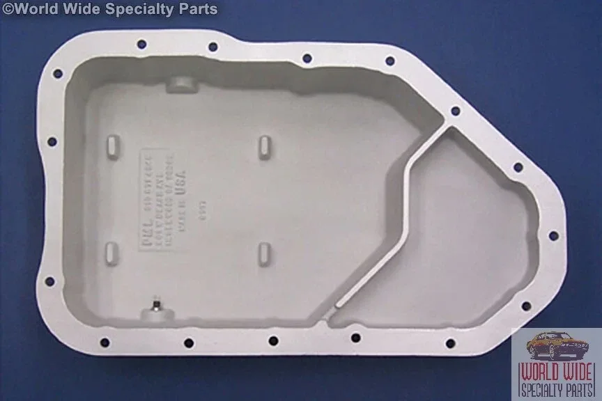 GM 200-4R Deep Transmission Pan, 2.5 Quarts Extra Capacity, Cast Aluminum image 3