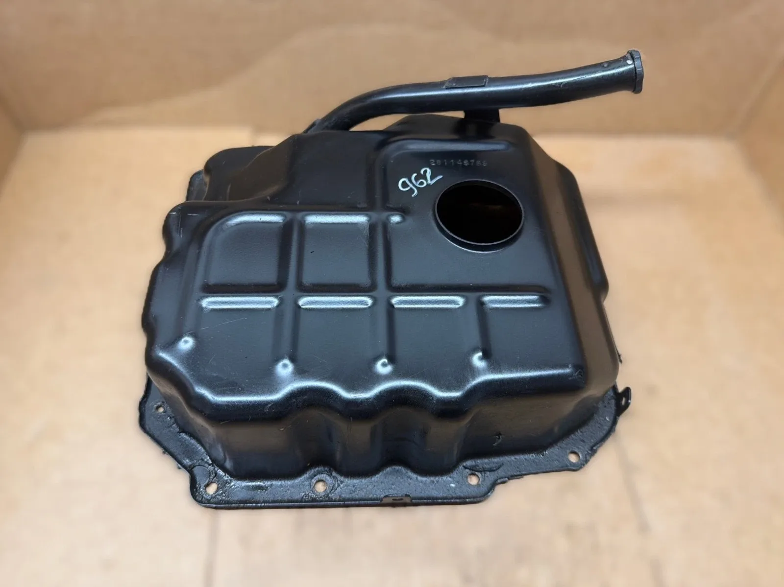 Transmission Oil Pan With Tube  281148788 image 2
