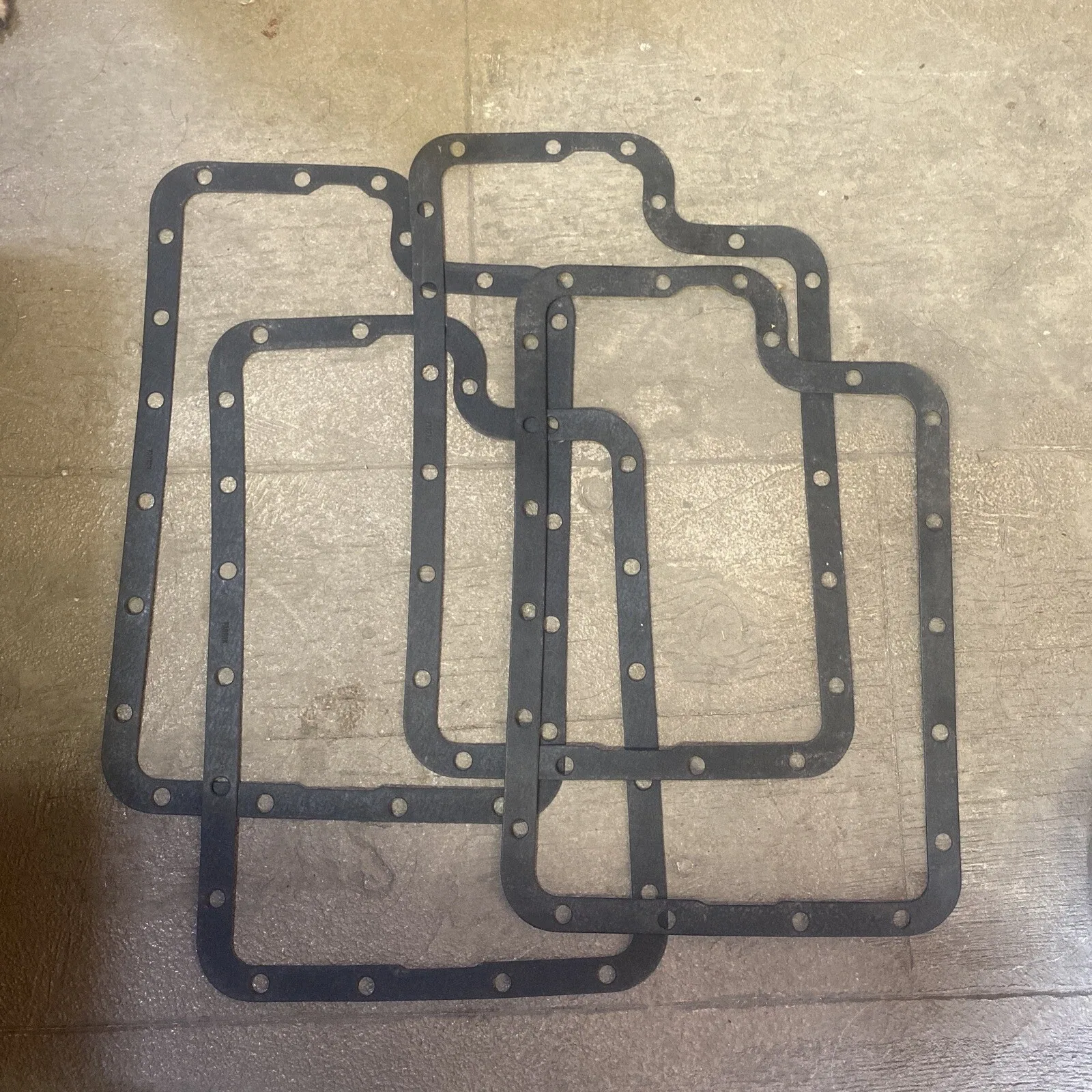 NEW 89-95 FORD E4OD NEW TRANSMISSION FIBER (FARPAK) OIL PAN GASKET 4pc