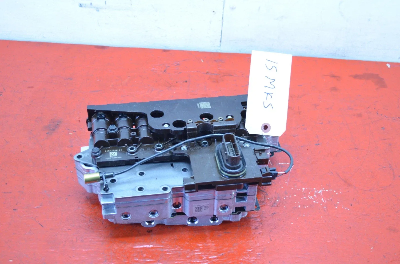 2013-2016 Lincoln MKS 3.7L FWD Automatic Transmission Valve Body OEM image 2