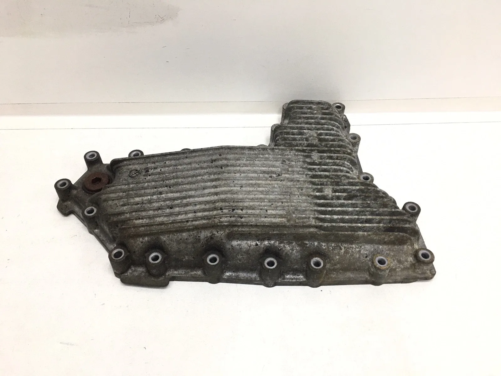 06-14 Nissan Maxima Altima Quest Murano CVT Transmission Oil Pan image 2