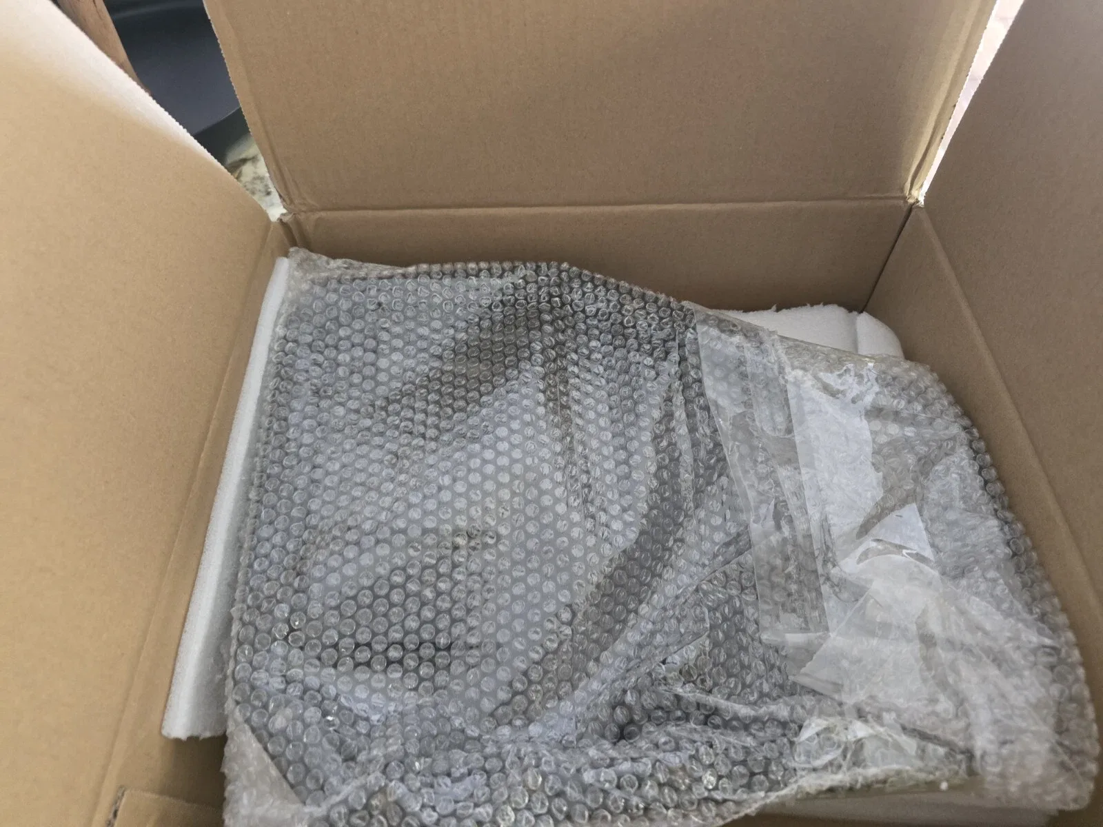 81-40LE Automatic Transmission Oil Pan image 2