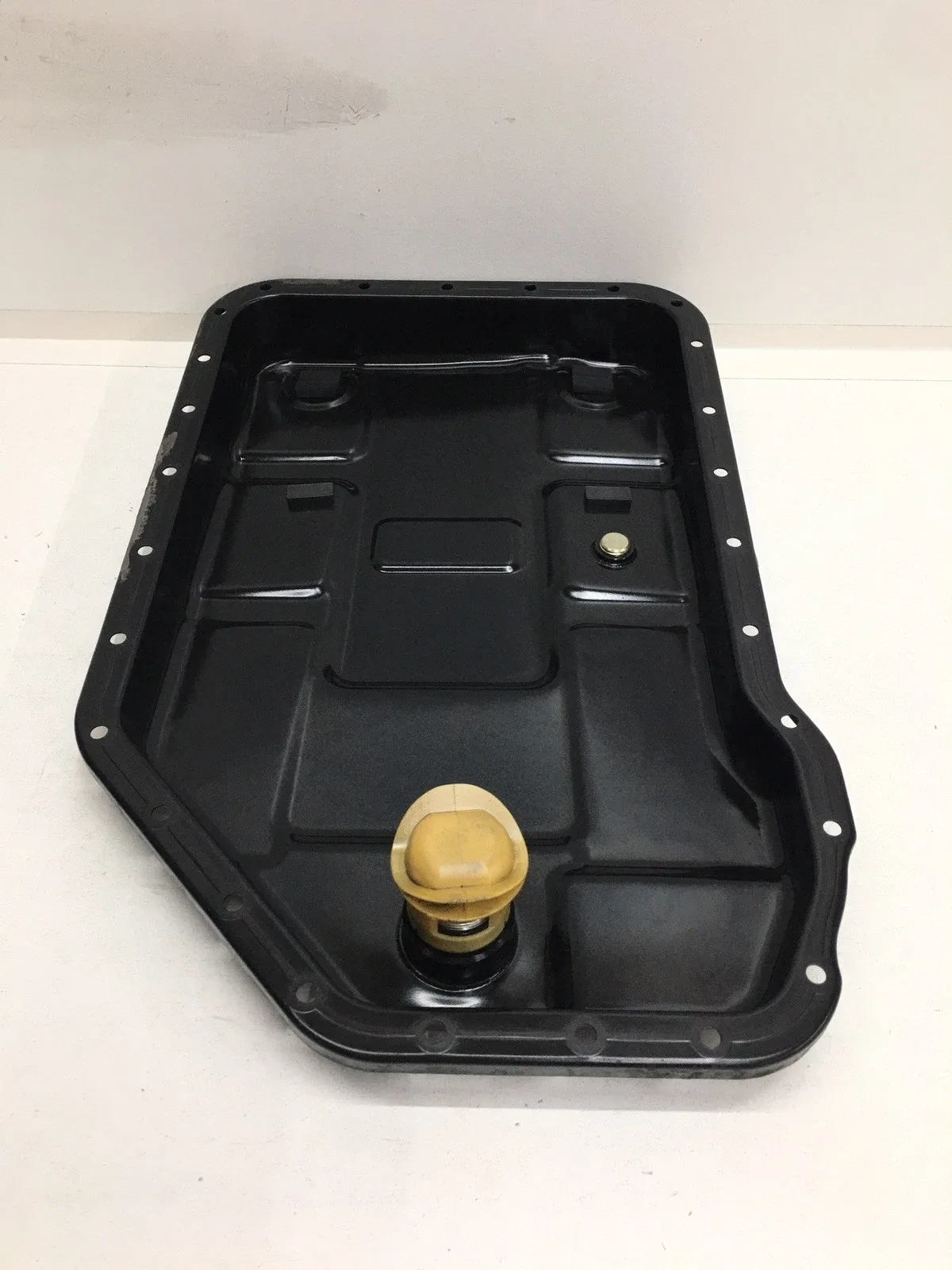 00-02 Audi B5 S4 A4 A6 Allroad A8 Automatic Transmission Oil Pan image 4