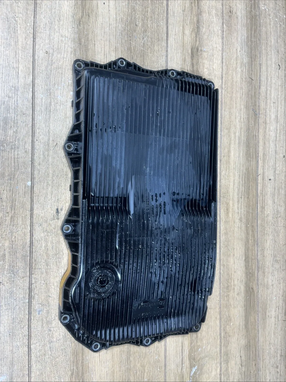 Filtran PA66GF35 Auto Transmission Oil Pan – Fits Mopar 300, 1500, Grand Cherokee image 4