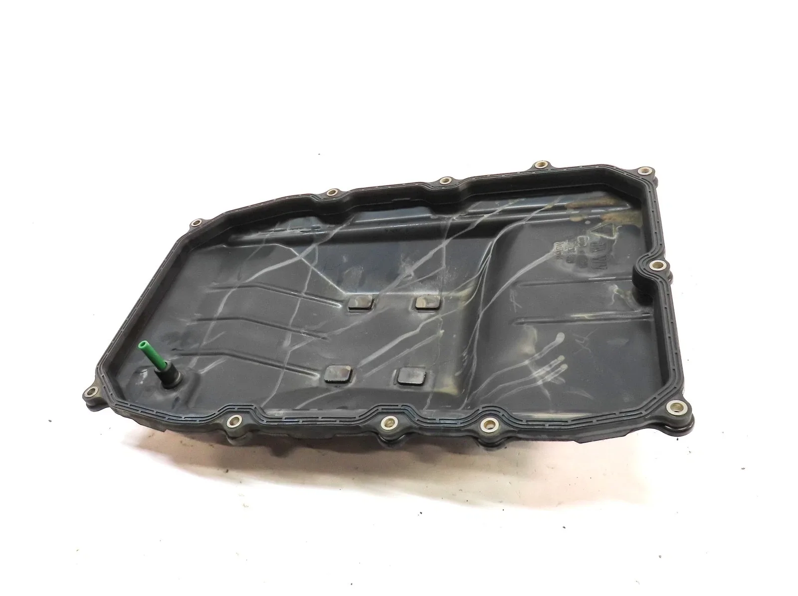 2011-2017 VW TOUAREG AUDI Q7 (4L) 3.0L 3.6L ENGINE AUTO TRANSMISSION OIL PAN image 2