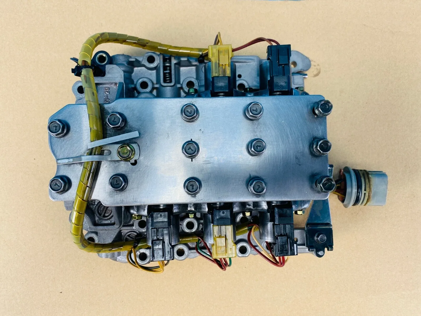 Hyundai / Kia 2.7L Automatic Transmission Valve Body OEM — 46210-39112 image 4