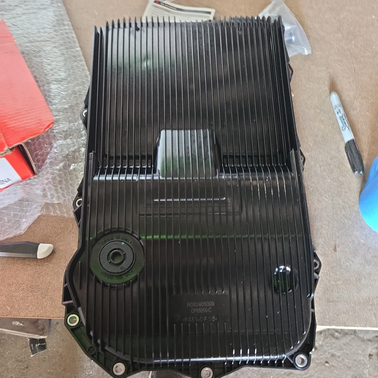 Transmission Oil Pan Kit 2013-2021 Ram 1500 and 2014-2018 Jeep Grand Cherokee image 3