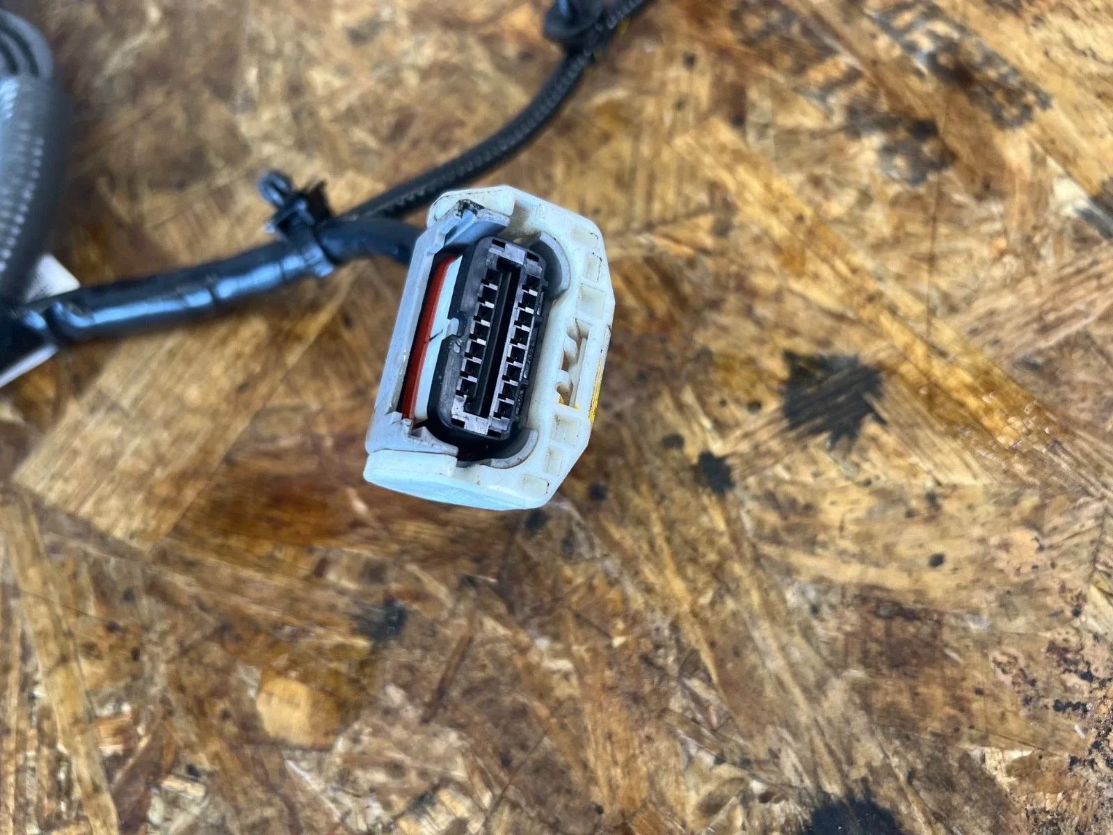 2018-2023 Mazda MX-5 Miata Transmission Wire Harness ND6C image 3