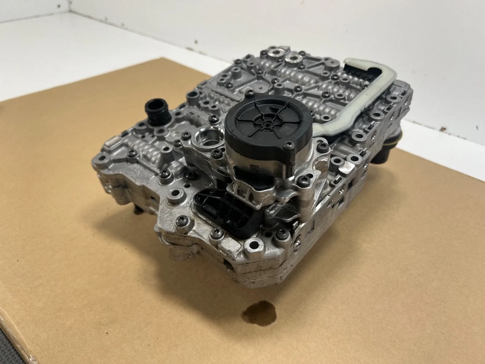 2022-2025 Mercedes-Benz CLA/GLB/GLA 250 2.0L Transmission Valve Body Mechatronic A0009010804 image 3