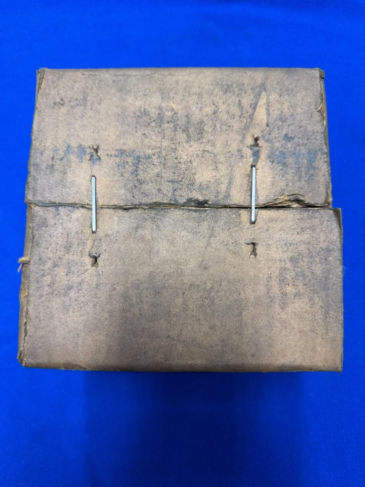 Ford Valve Body D2AZ-7A100-H Genuine NOS image 3