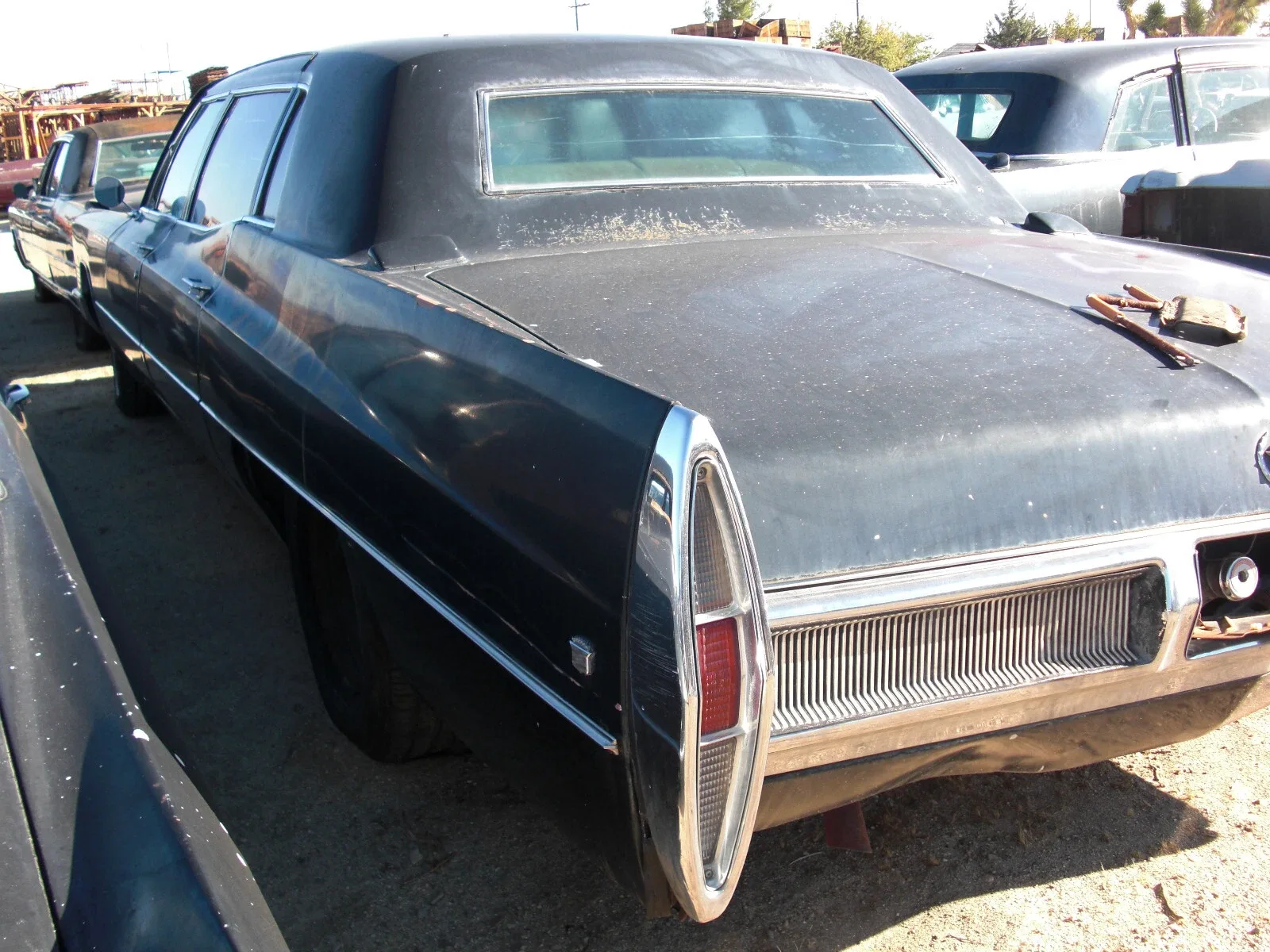 65-67 CADILLAC DeVille Transmission Pan 400 TURBO WITH 429CI USED ORIGINAL image 4