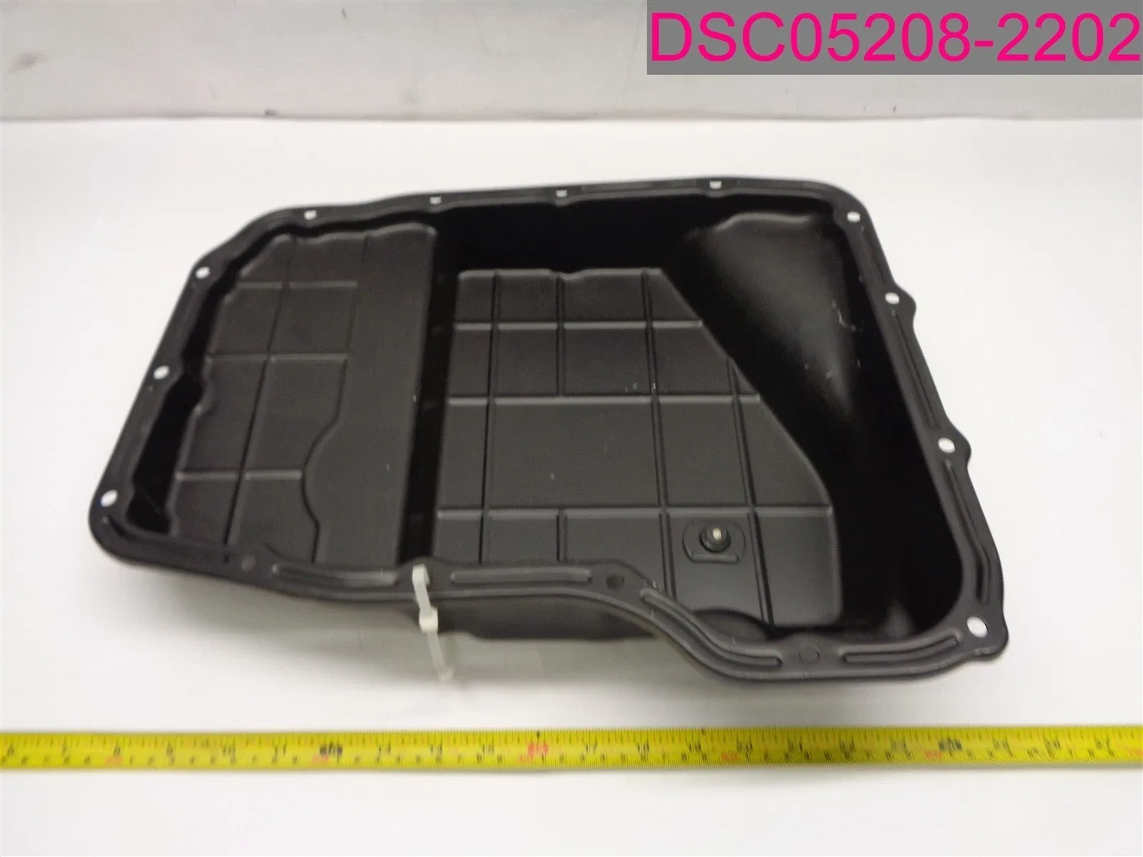 Transmission Oil Pan 265-817 963 21174 image 2