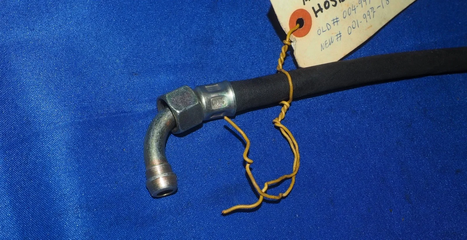 NOS! Mercedes W108 W109 W126 W140 R107 Transmission Oil Line Flex Tube OEM image 3