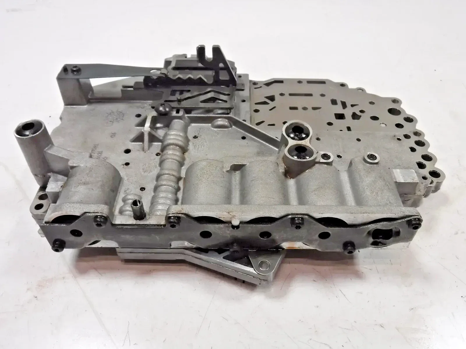 Jeep Commander Grand Cherokee 2005-2010 45RFE 545RFE Valve Body 04799591 OEM image 4
