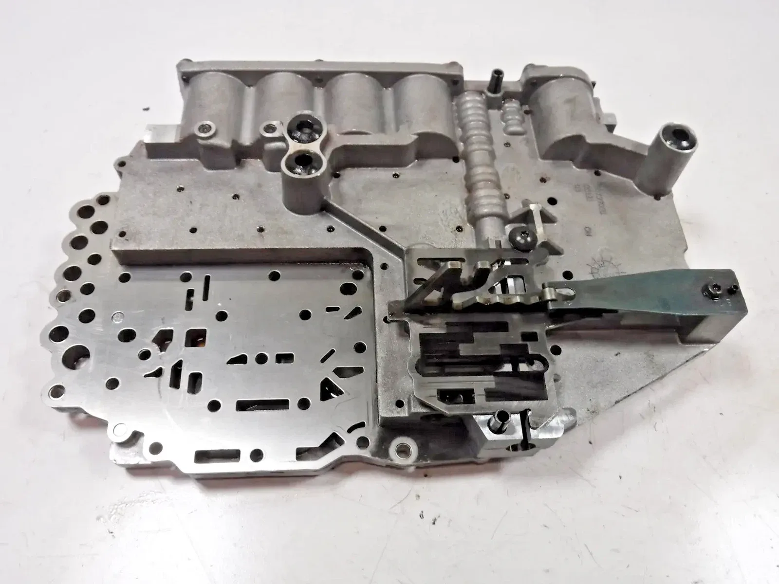 Jeep Commander Grand Cherokee 2005-2010 45RFE 545RFE Valve Body 04799591 OEM