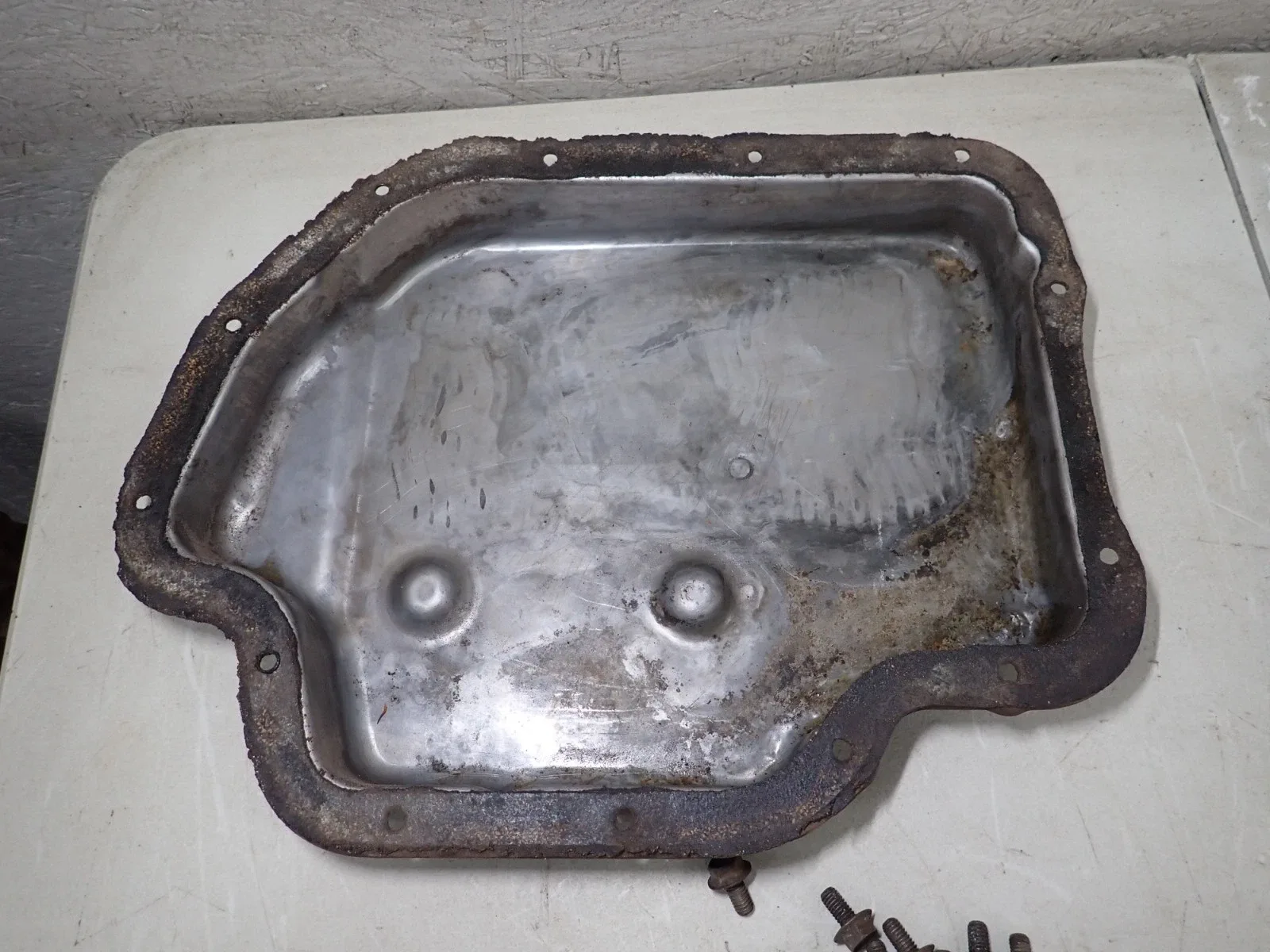 OEM GM Turbo 400 Transmission Oil Pan Late 60's No Embossing Assembly Line Unit! image 3