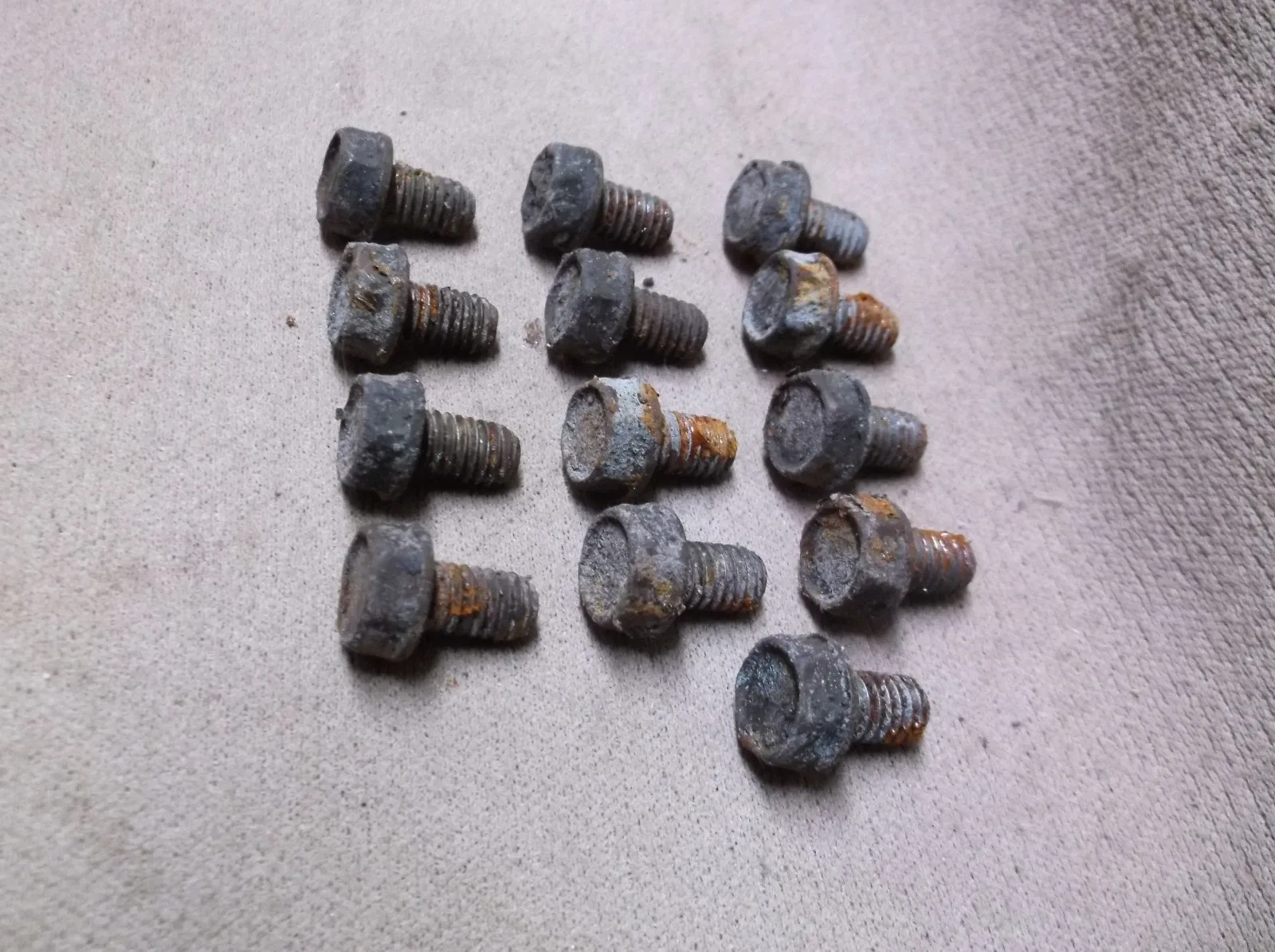 1969 1970 71 72 1973 MERCURY COUGAR FORD MUSTANG FMX TRANSMISSION OIL PAN BOLTS image 3